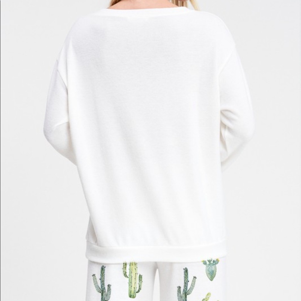 Cactus Printed Lounge Top - Picture 3 of 3